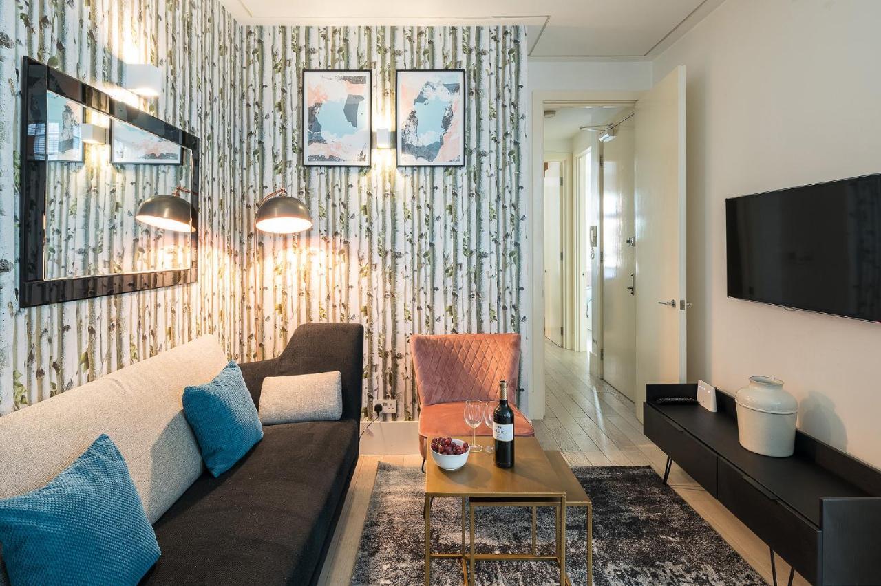 Fitzrovia - Charlotte Street By Viridian Apartments London Bagian luar foto