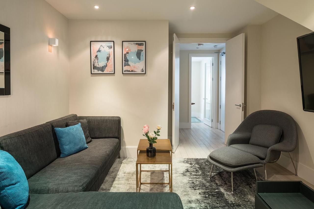 Fitzrovia - Charlotte Street By Viridian Apartments London Bagian luar foto